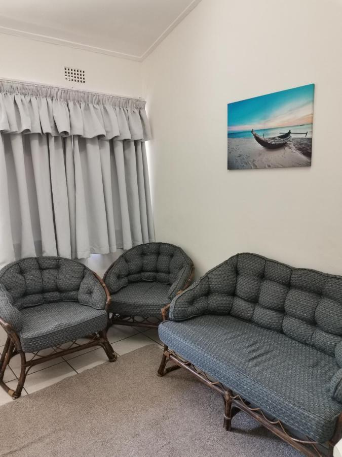 Muir Holiday Apartments Stilbaai Exterior foto