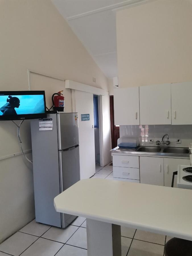 Muir Holiday Apartments Stilbaai Exterior foto