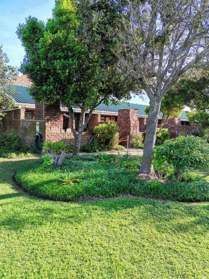 Muir Holiday Apartments Stilbaai Exterior foto